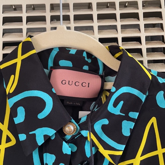 NEW Gucci Ghost 2016 silk button down top - Picture 6 of 11
